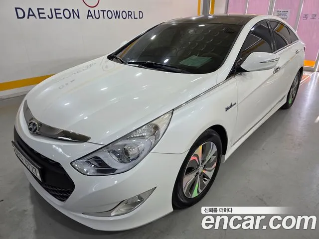 Hyundai Sonata Hybrid 2.0