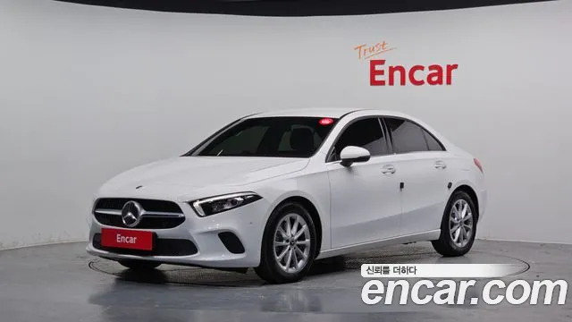 Mercedes-Benz A- W177 A220