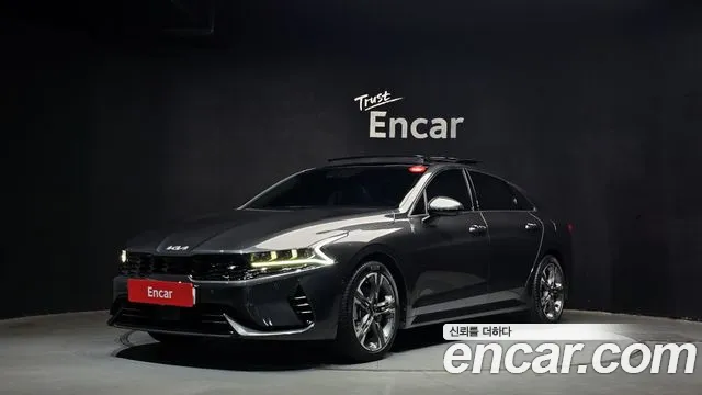 Kia K5 Hybrid 3 Signature