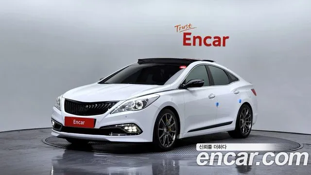Hyundai Grandeur HG HG240