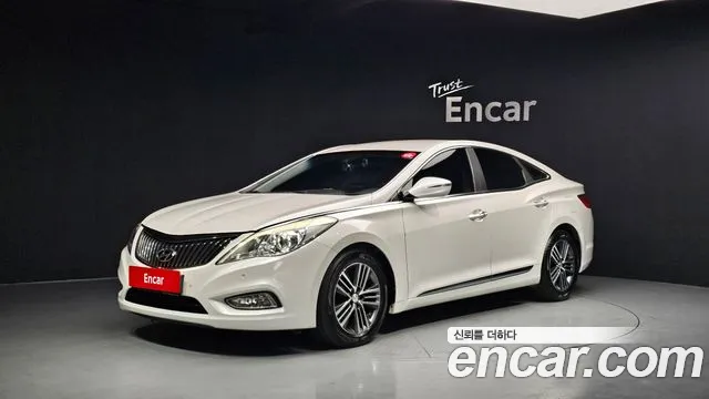 Hyundai Grandeur HG HG240