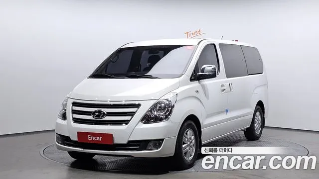 Hyundai Grand Starex 12