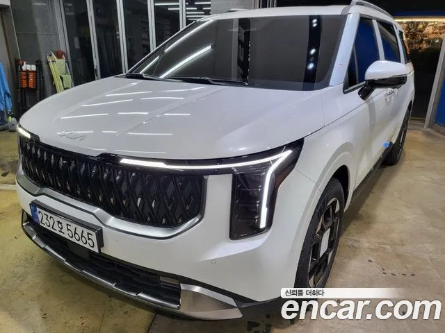 Kia The New Carnival 4 HEV 9 Signature