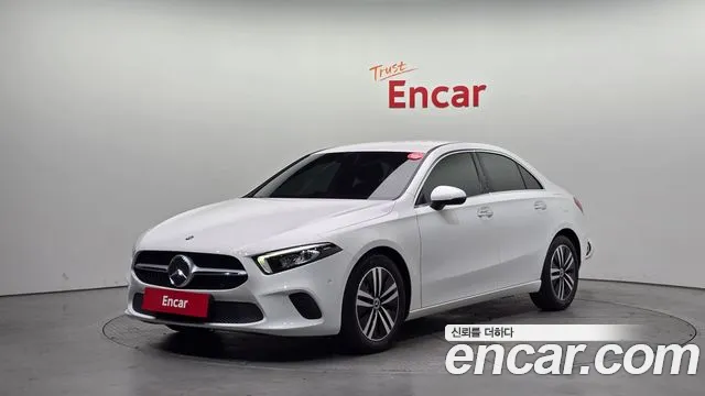 Mercedes-Benz A- W177 A220