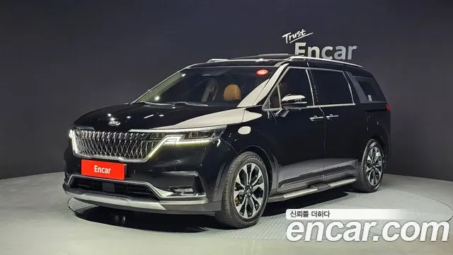Kia Carnival 4 Gasoline 7 Signature