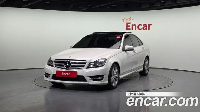Mercedes-Benz C- W204 C200 CGI