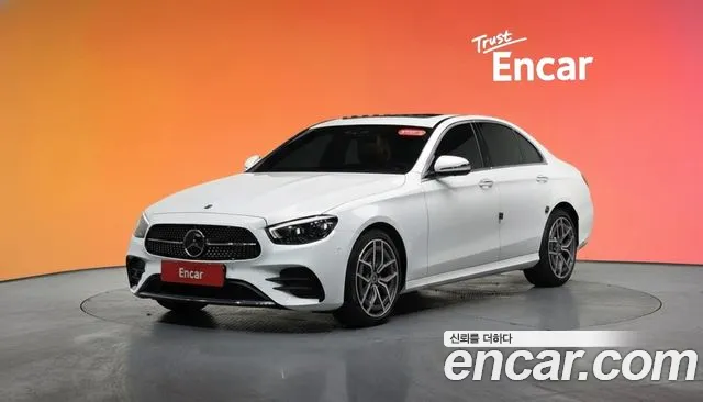 Mercedes-Benz E- W213 E220d 4MATIC AMG Line