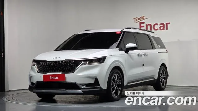 Kia Carnival 4 Gasoline 9 Noblesse
