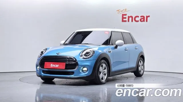 MINI Cooper 5 Base 3