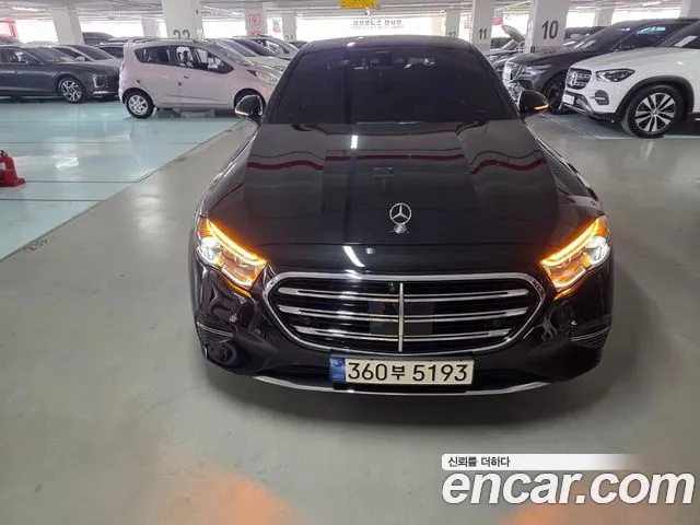 Mercedes-Benz E- W214 E300 4MATIC Exclusive