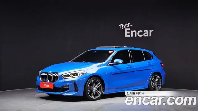 BMW 1 (F40) 120i M