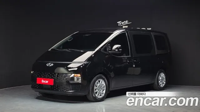 Hyundai Staria 9