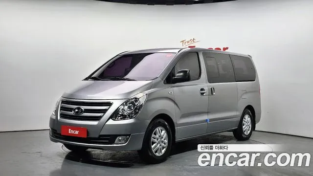 Hyundai Grand Starex 12