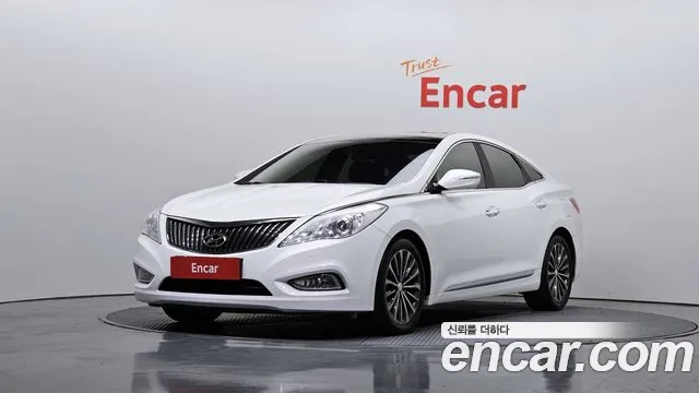 Hyundai Grandeur HG HG240