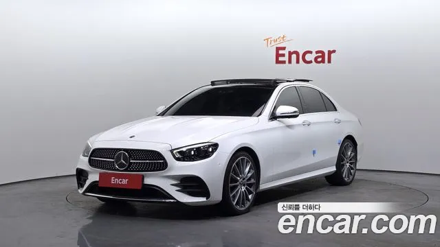 Mercedes-Benz E- W213 E350 4MATIC AMG Line