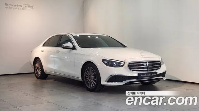Mercedes-Benz E- W213 E250 Exclusive