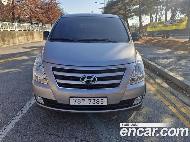 Hyundai Grand Starex 11