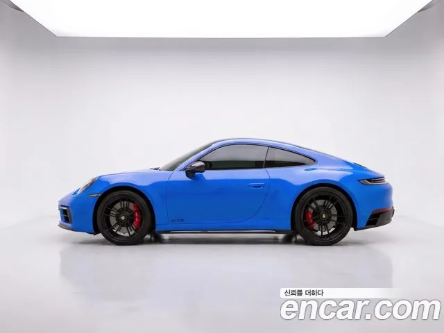 Porsche 911 (992) 4 GTS