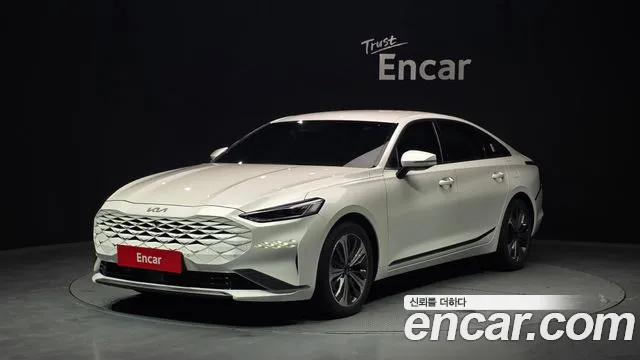 Kia K8 Hybrid Noblesse