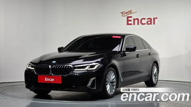 BMW 5 (G30) 520i