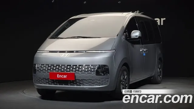 Hyundai Staria HEV 1.6 11