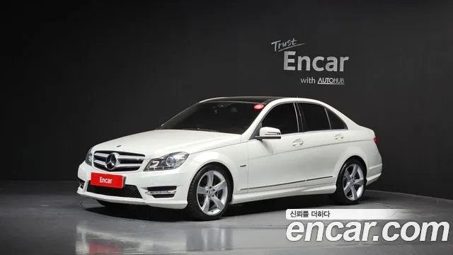 Mercedes-Benz C- W204 C200 CGI