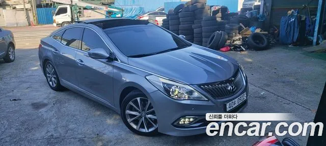 Hyundai Grandeur HG HG240