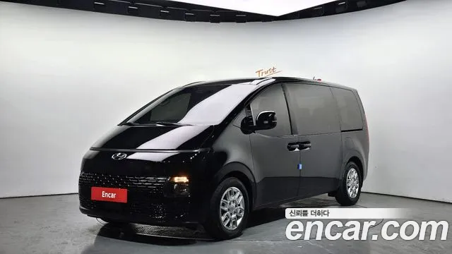 Hyundai Staria 9