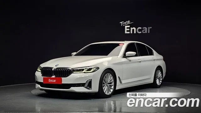 BMW 5 (G30) 520i