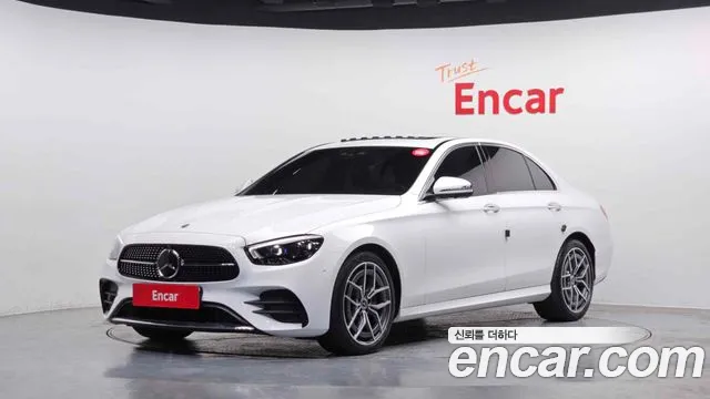 Mercedes-Benz E- W213 E220d 4MATIC AMG Line