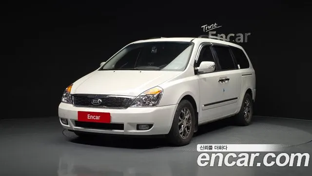 Kia Carnival R Carnival GLX