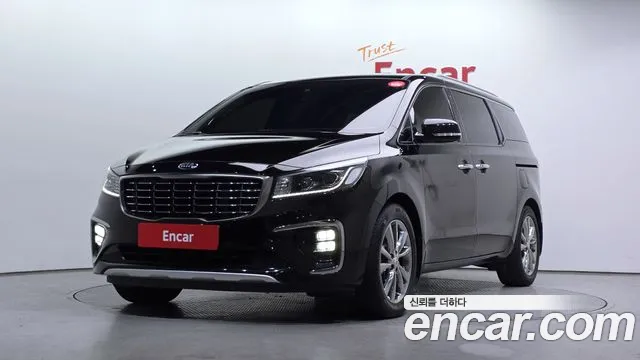 Kia The New Carnival 9 Noblesse