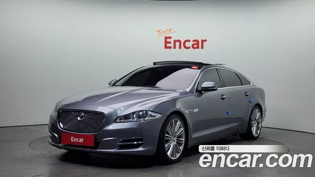 Jaguar All New XJ 5.0 LWB X351