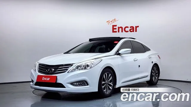 Hyundai Grandeur HG HG240