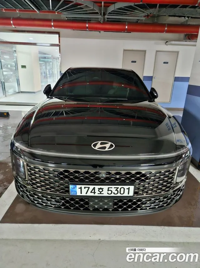 Hyundai Grandeur (GN7) 2.5 Gasoline 2WD