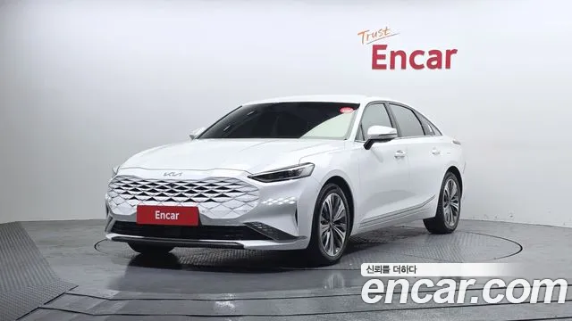 Kia K8 2.5 Gasoline 2WD Signature