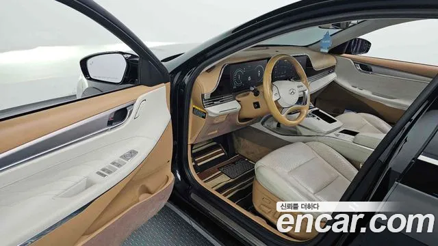 Hyundai The New Grandeur IG Hybrid