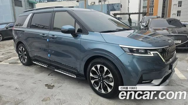 Kia Carnival 4 9 Prestige