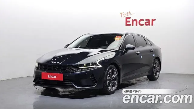 Kia K5 Hybrid 3 Signature