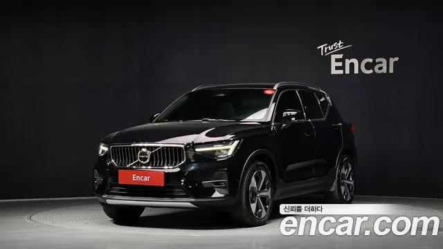 Volvo XC40 B4