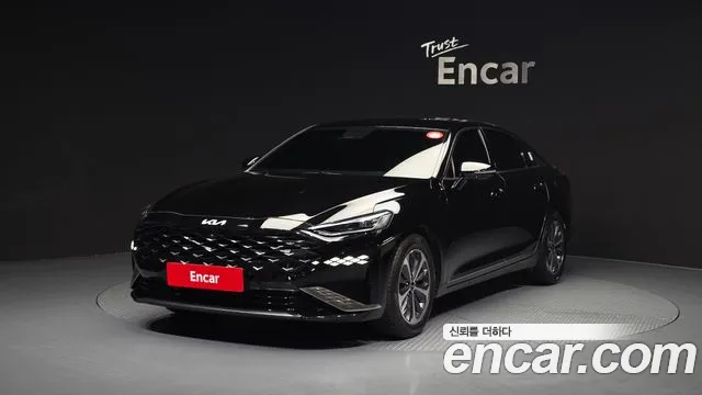 Kia K8 Hybrid Noblesse