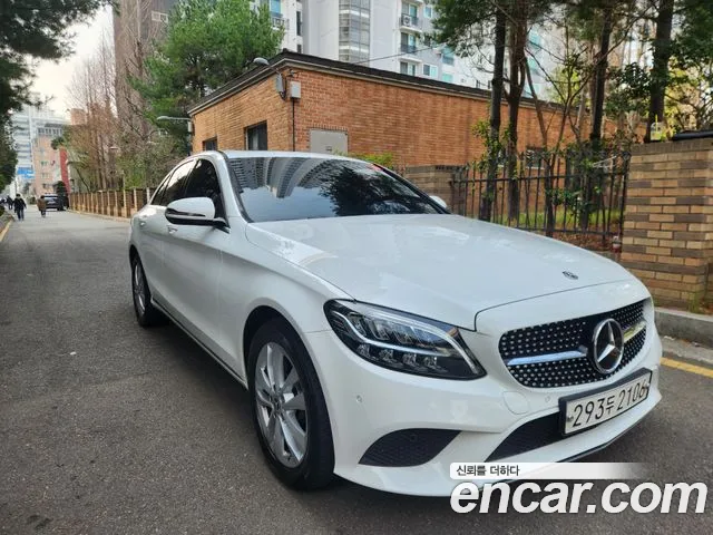Mercedes-Benz C- W205 C200