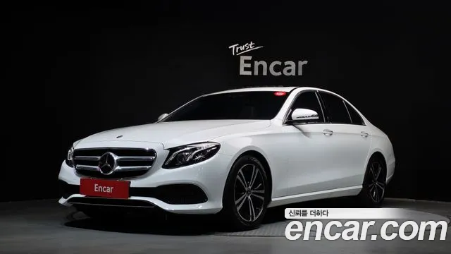 Mercedes-Benz E- W213 E300