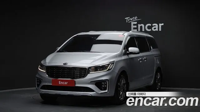 Kia The New Carnival 9 Prestige