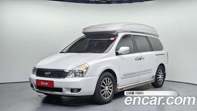 Kia Carnival R Carnival GLX Premium