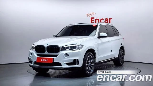 BMW X5 (F15) xDrive 40e i