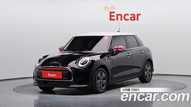 MINI Cooper 5 3