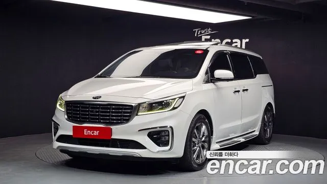 Kia The New Carnival 9 Noblesse