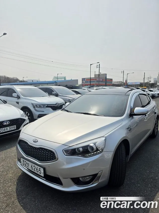 Kia K7 Hybrid 700h Prestige