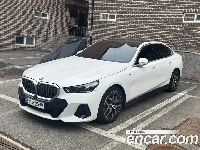 BMW 5 (G60) 520i M